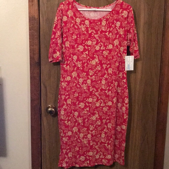 LuLaRoe Dresses & Skirts - Lularoe Julia dress